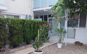 Guest House Desi - Къща За Гости Деси